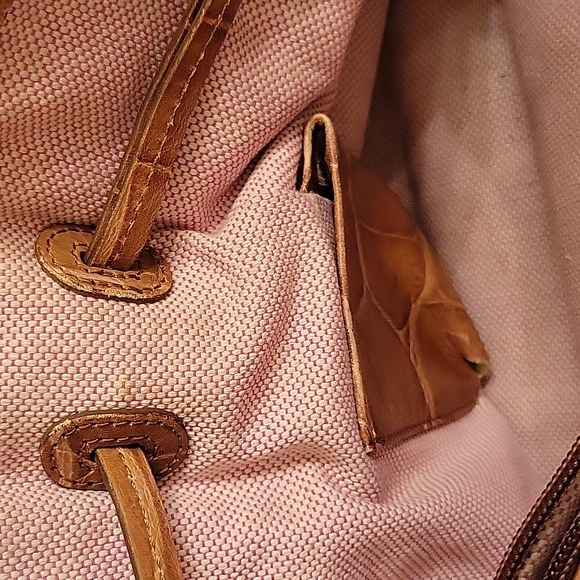 Dooney & Bourke Chiara Leather Croco-Embossed Tan Tote Handbag - Picture 7 of 8